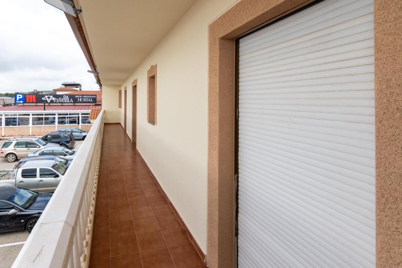 Hostal Vinuela San Pedro de Merida Exterior photo